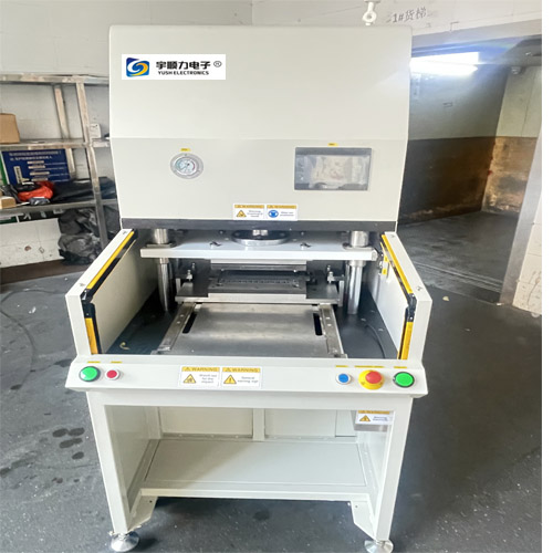 專業(yè)生產(chǎn)廠家沖床fpc切割機
